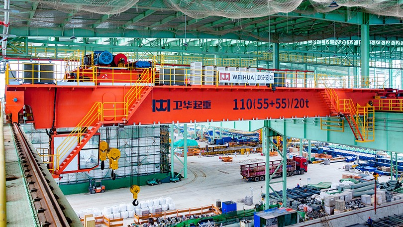 世界杯官网中文版110t超高温板坯搬运起重机.jpg